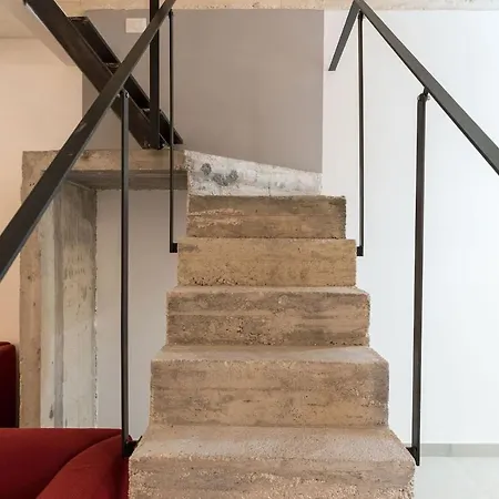 Boutique Loft